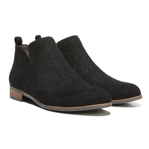 6.5 WIDE Dr Scholls Rate Black Faux Seude Leather Perforated Ankle Boots Booties - Picture 1 of 16